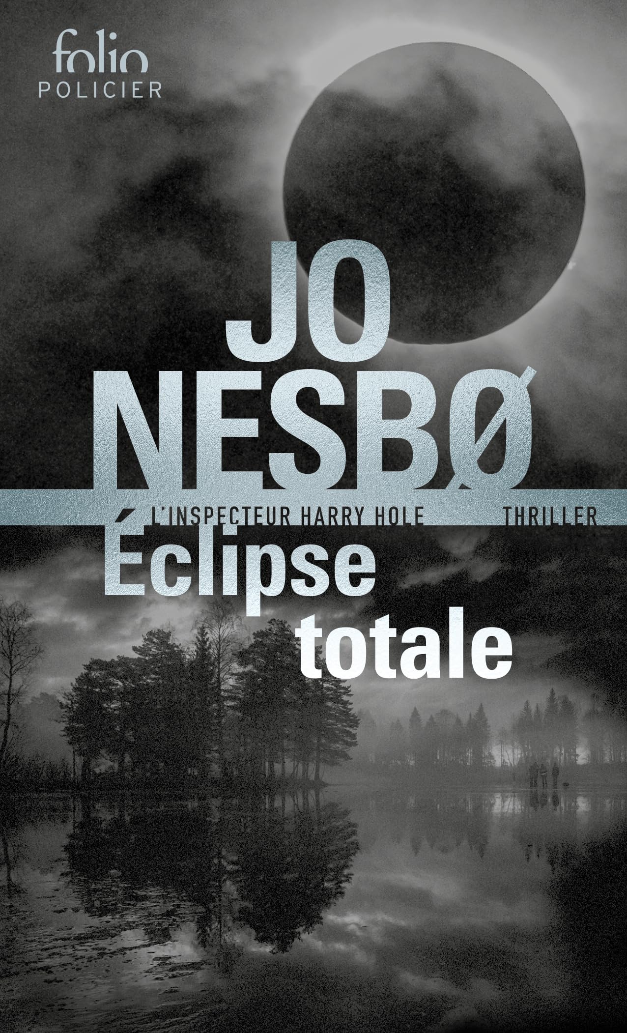 Éclipse totale: Une enquête de Harry Hole - Livre d'occasion